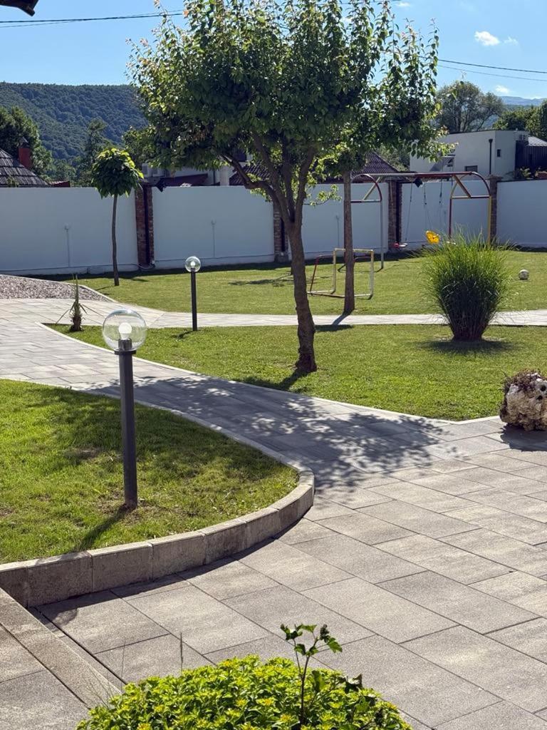 Family Estate Hadzalova Avlija