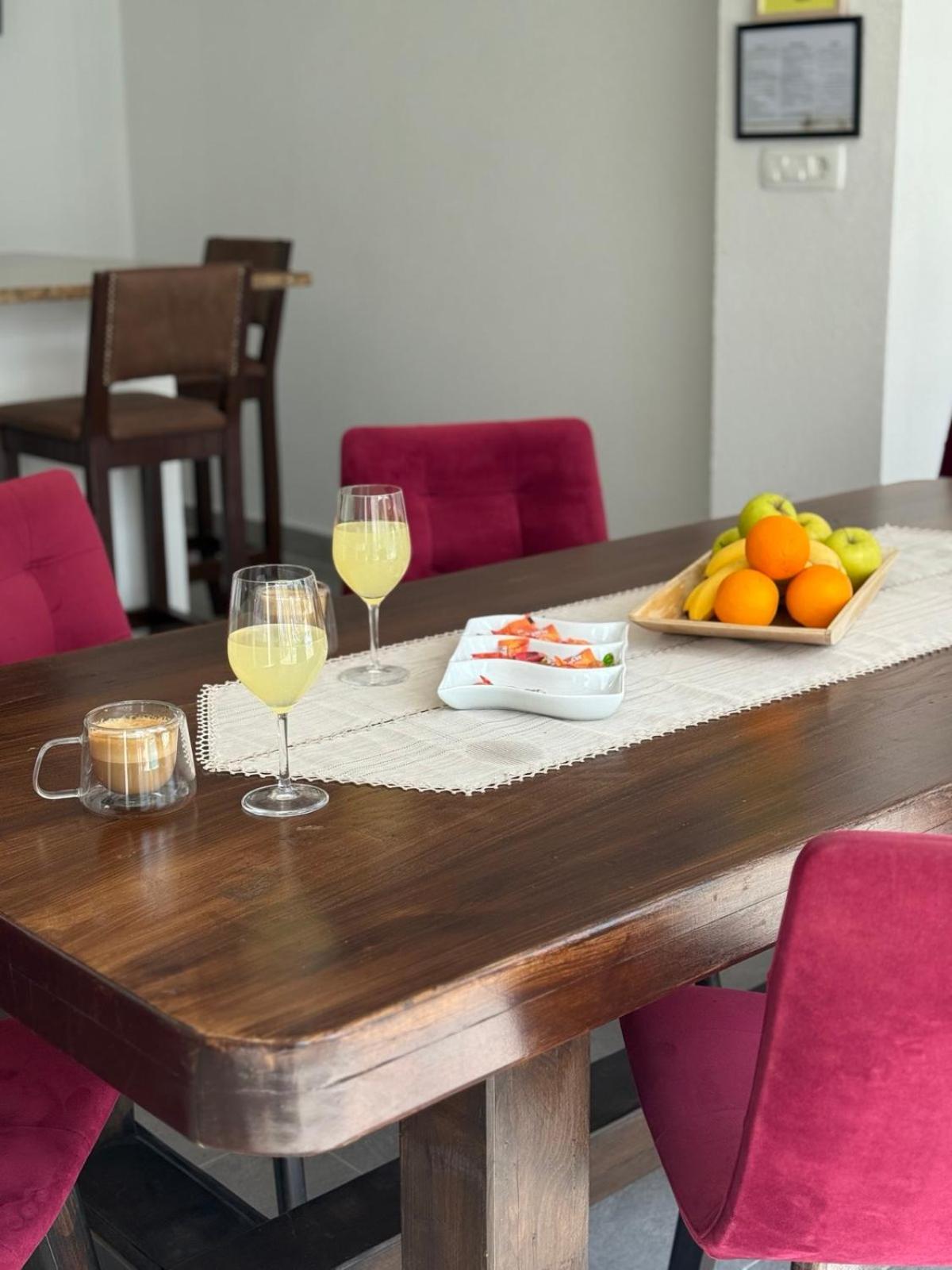 Сasa de vacaciones Family Estate Hadzalova Avlija